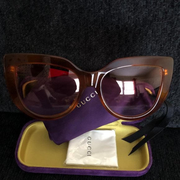 AUTHENTIC GUCCI 53MM CAT EYE SUNGLASSES NWOT*SOLD* - Picture 10 of 10